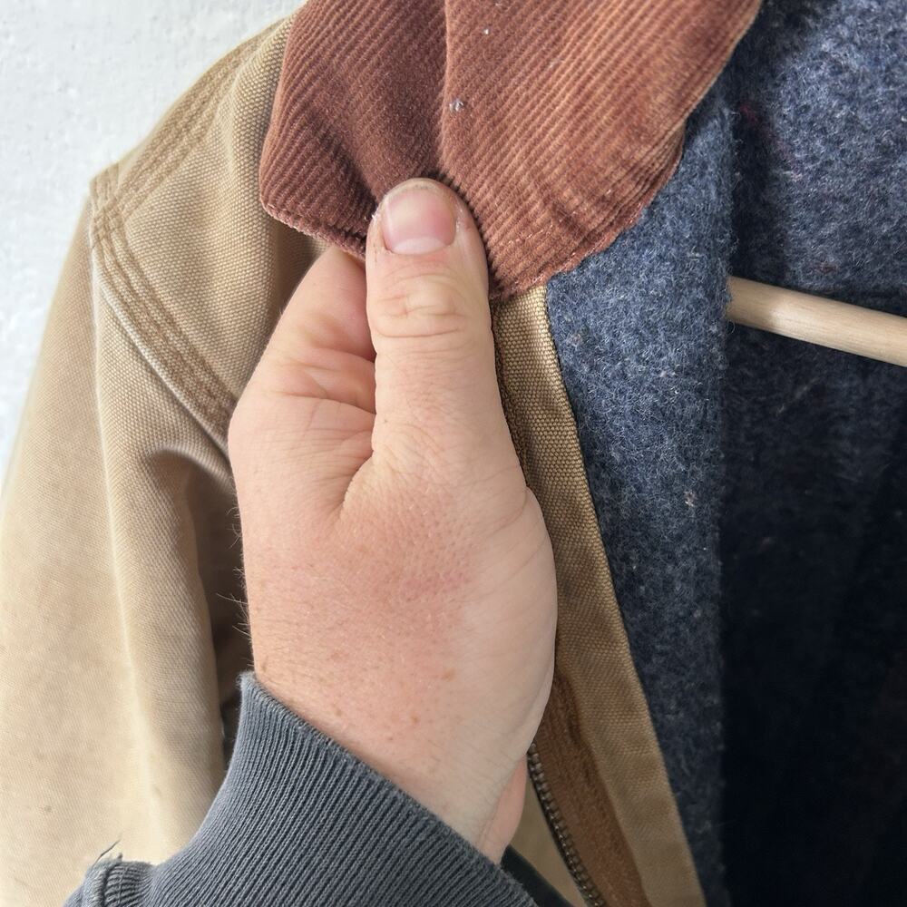 Vintage Carhartt Blanket-Lined Detroit Jacket “Brown” J01 - Picture 12 of 13